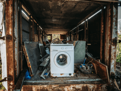How to Charge for a Hoarding Job, Old Washing Machine on Truck