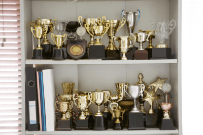 Cleaning the House of Celebrities, Trophies on Shelves